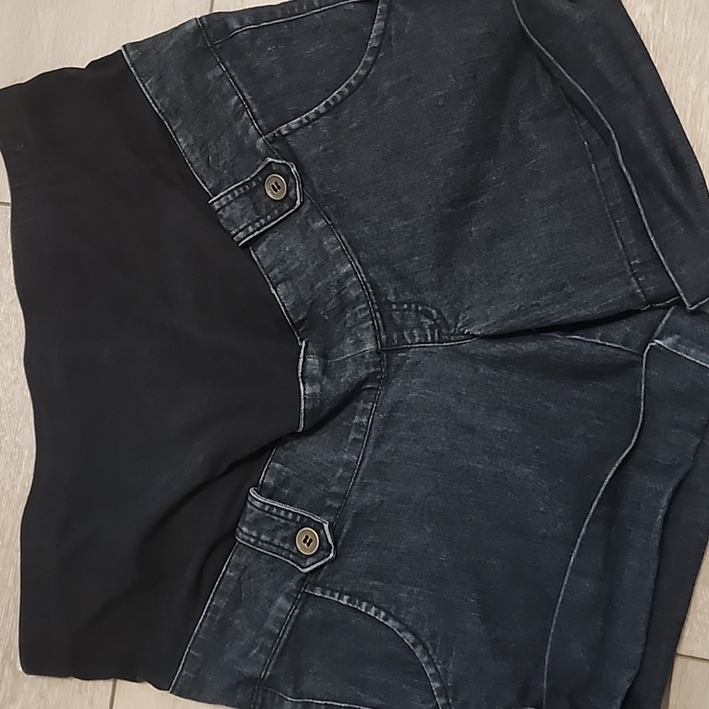 First Kick Maternity Shorts